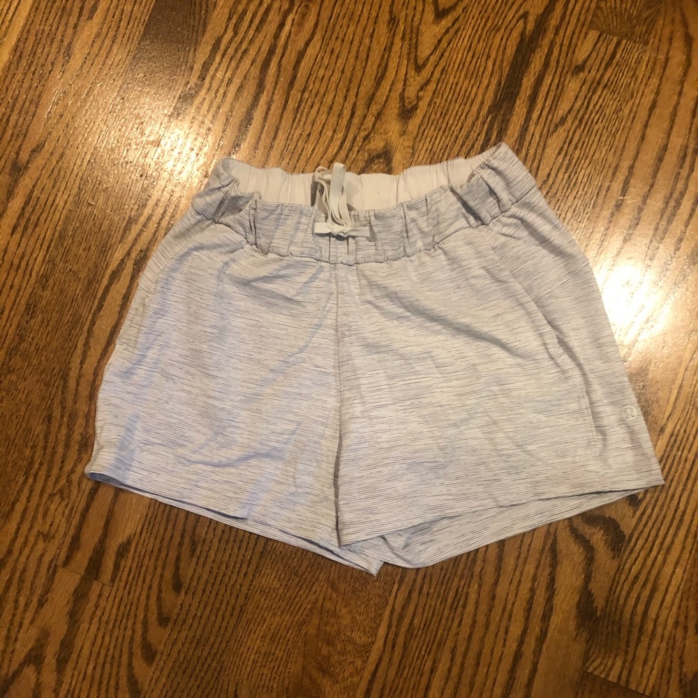 On the Fly short 2.5”